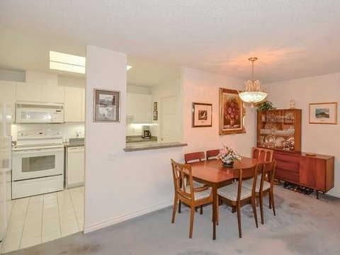 uc11 - 18 Concorde Pl, Condo with 2 bedrooms, 2 bathrooms and 1 parking in Toronto ON | Image 3