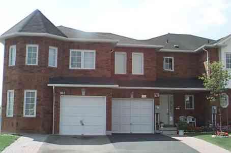 809 Ashprior Ave, House attached with 3 bedrooms, 3 bathrooms and 4 parking in Mississauga ON | Image 1