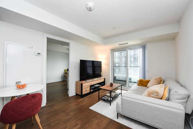 807 - 7 Mabelle Ave, Condo with 2 bedrooms, 2 bathrooms and 1 parking in Toronto ON | Image 8