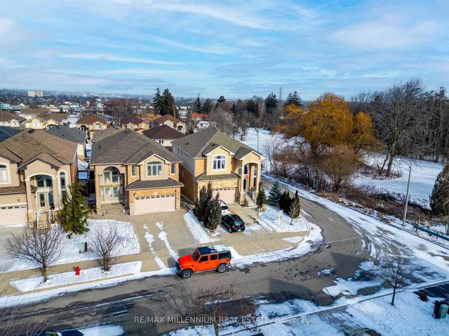 85 Onyx Crt, House detached with 4 bedrooms, 5 bathrooms and 4 parking in Hamilton ON | Image 31