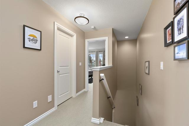 1 - 1936 31 Street Sw, Home with 2 bedrooms, 2 bathrooms and 2 parking in Calgary AB | Image 5