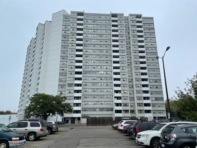 506 - 530 Lolita Gdns S, Condo with 3 bedrooms, 1 bathrooms and 1 parking in Mississauga ON | Image 12