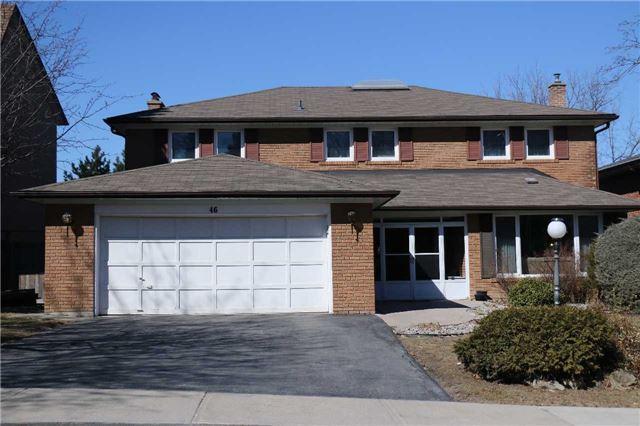 46 Argonne Cres, House detached with 5 bedrooms, 4 bathrooms and 2 parking in Toronto ON | Image 1