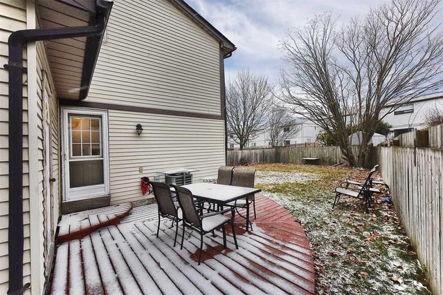 877 Finley Ave, House detached with 3 bedrooms, 2 bathrooms and 4 parking in Ajax ON | Image 2