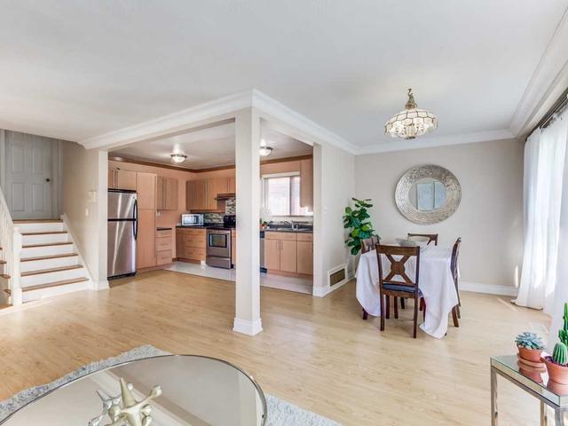 68 Marcella St, House detached with 3 bedrooms, 2 bathrooms and 4 parking in Toronto ON | Image 5