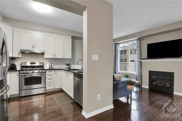 808 Kennacraig Private, Townhouse with 2 bedrooms, 2 bathrooms and 2 parking in Ottawa ON | Image 16