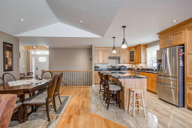 11 Allandale Cres, House detached with 3 bedrooms, 2 bathrooms and 6 parking in Norfolk County ON | Image 7