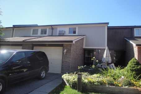 8 - 341 Wilson Dr, Townhouse with 3 bedrooms, 2 bathrooms and 1 parking in Milton ON | Image 1