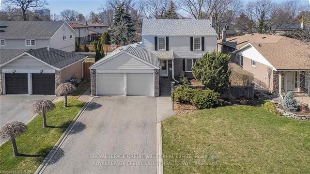 28 Parkview Pl, House detached with 4 bedrooms, 2 bathrooms and 6 parking in Brampton ON | Image 28