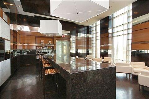 2210 - 225 Sherway Gardens Rd, Condo with 1 bedrooms, 1 bathrooms and 1 parking in Toronto ON | Image 24
