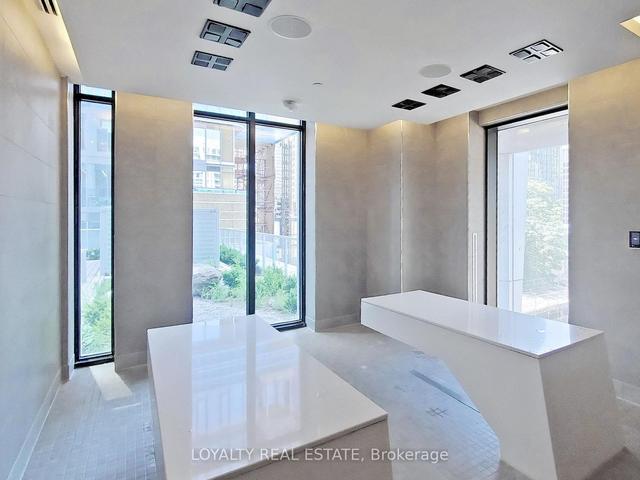 4909 - 1 Yorkville Ave, Condo with 2 bedrooms, 2 bathrooms and 1 parking in Toronto ON | Image 32