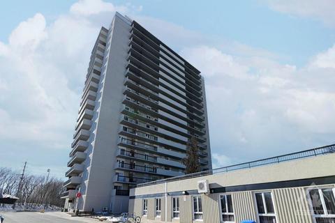802 - 158 Mcarthur Avenue, Condo with 2 bedrooms, 1 bathrooms and 1 parking in Ottawa ON | Card Image