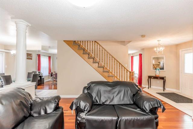 48 Livia Herman Way, House detached with 3 bedrooms, 4 bathrooms and 5 parking in Barrie ON | Image 6