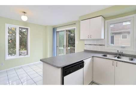 th 1 - 3680 Brimley Rd, Townhouse with 3 bedrooms, 4 bathrooms and 2 parking in Toronto ON | Image 5