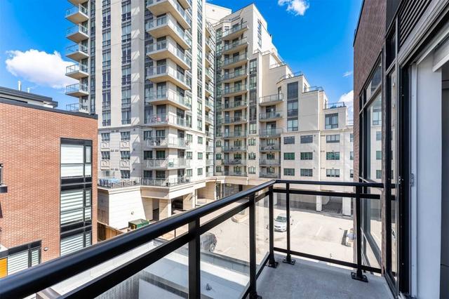 d704 - 5289 Highway 7 Rd, Townhouse with 3 bedrooms, 2 bathrooms and 2 parking in Vaughan ON | Image 18