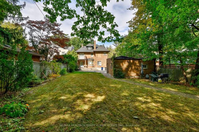 423 Glencairn Ave, House detached with 4 bedrooms, 5 bathrooms and 8 parking in Toronto ON | Image 17