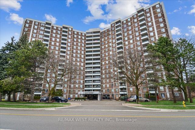 1601 - 5 Shady Gfwy, Condo with 3 bedrooms, 2 bathrooms and 1 parking in Toronto ON | Image 1