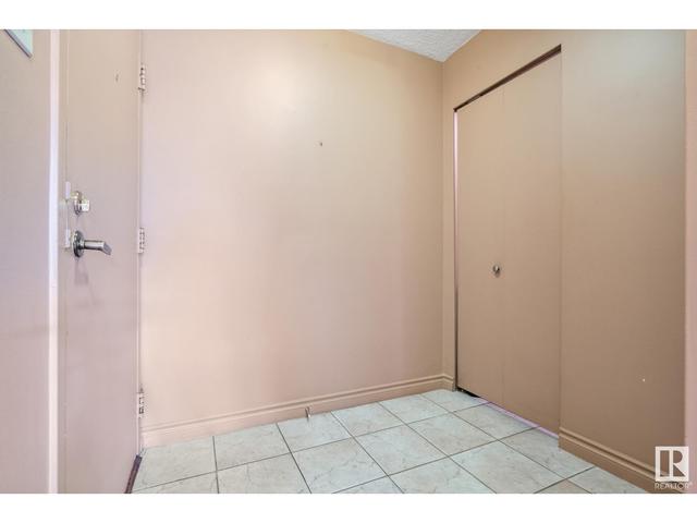 g12 - 10148 118 St Nw, Condo with 2 bedrooms, 1 bathrooms and null parking in Edmonton AB | Image 5