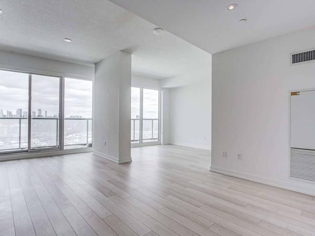1611 - 117 Mcmahon Dr, Condo with 1 bedrooms, 1 bathrooms and 0 parking in Toronto ON | Image 22