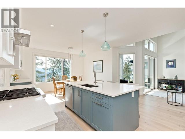 129 Summer Wood Drive, House detached with 5 bedrooms, 4 bathrooms and 2 parking in Kelowna BC | Image 20