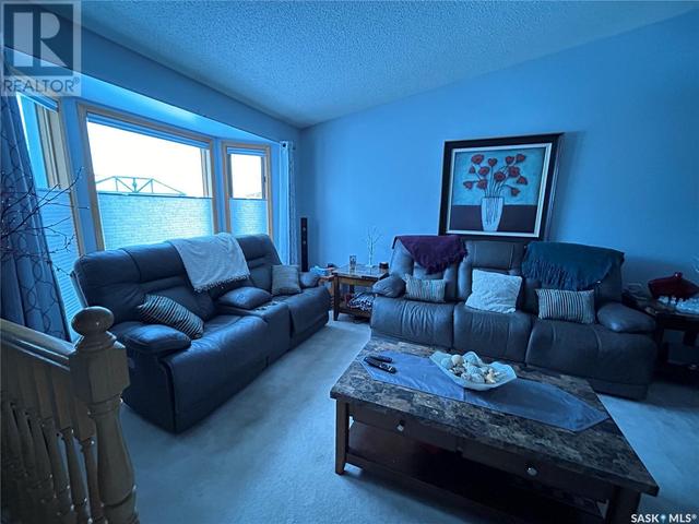 758 Sun Valley Drive, House detached with 5 bedrooms, 3 bathrooms and null parking in Estevan SK | Image 3