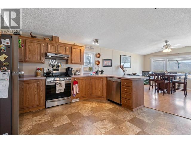 4 - 1420 Trans Canada Highway, House other with 3 bedrooms, 1 bathrooms and 2 parking in Columbia Shuswap C BC | Image 27