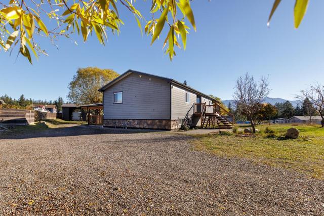 446 Baynes Lake North Road, House detached with 4 bedrooms, 2 bathrooms and null parking in East Kootenay B BC | Image 24