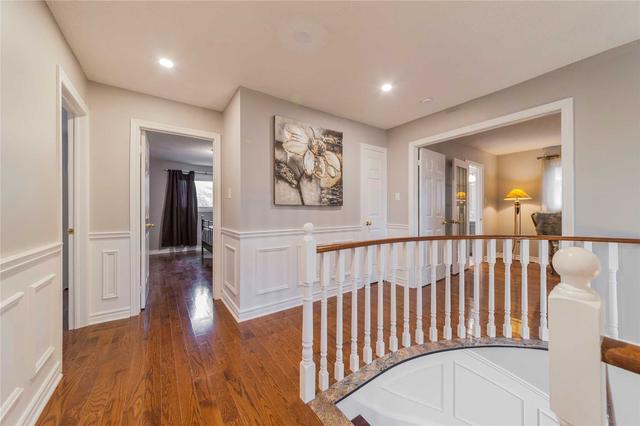 12 Tollbar Crt, House detached with 4 bedrooms, 4 bathrooms and 6 parking in Richmond Hill ON | Image 24