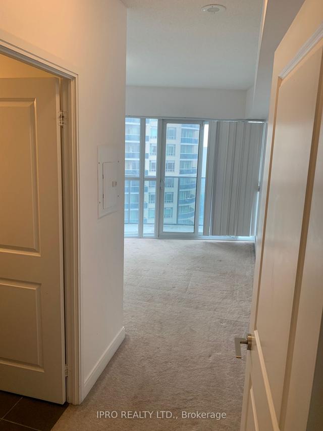 1508 - 60 Absolute Ave, Condo with 2 bedrooms, 2 bathrooms and 1 parking in Mississauga ON | Image 8