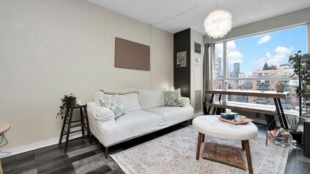 1420 - 230 King St E, Condo with 1 bedrooms, 1 bathrooms and 0 parking in Toronto ON | Image 2