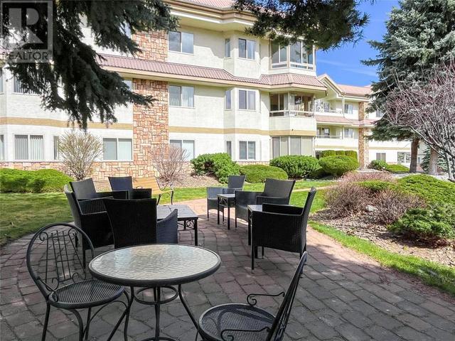 301 - 8408 Jubilee Road E, Condo with 2 bedrooms, 2 bathrooms and 1 parking in Summerland BC | Image 29