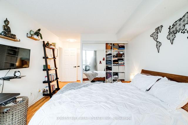 1206 - 8 Covington Rd, Condo with 2 bedrooms, 2 bathrooms and 1 parking in Toronto ON | Image 22