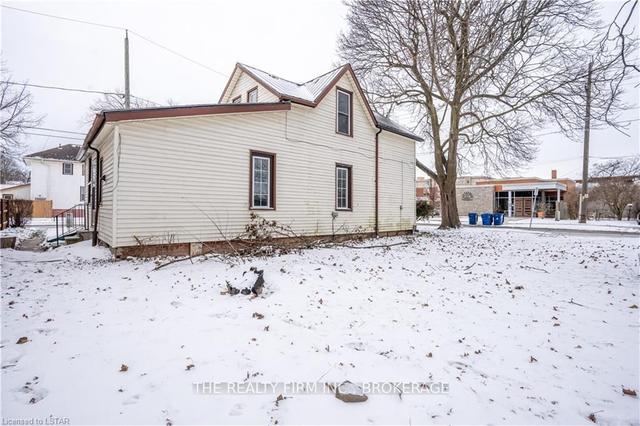 lower - 83 Adelaide St S, House detached with 3 bedrooms, 1 bathrooms and 3 parking in Chatham Kent ON | Image 17