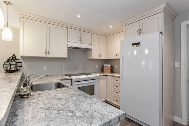 56 Ingram Dr, House detached with 5 bedrooms, 4 bathrooms and 4 parking in Guelph ON | Image 25