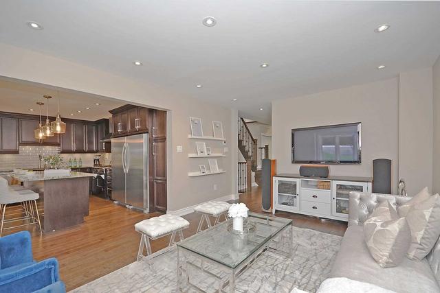 5153 Bunton Cres, House detached with 3 bedrooms, 3 bathrooms and 3 parking in Burlington ON | Image 37