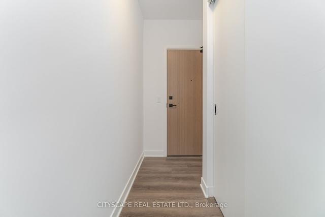 2009 - 36 Zorra St, Condo with 2 bedrooms, 2 bathrooms and 1 parking in Toronto ON | Image 35