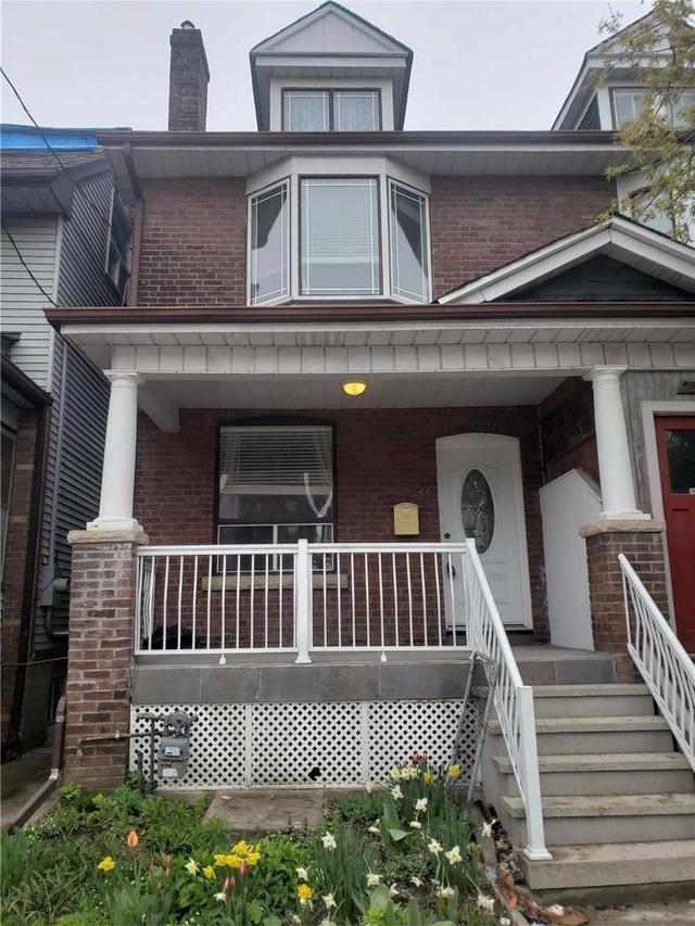 984 Ossington Ave, House semidetached with 4 bedrooms, 1 bathrooms and 0 parking in Toronto ON | Image 1