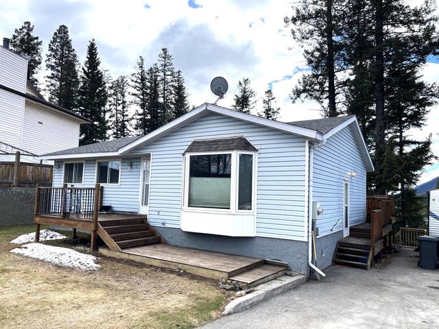 5 Clearwater Place, House detached with 5 bedrooms, 3 bathrooms and null parking in Elkford BC | Image 38
