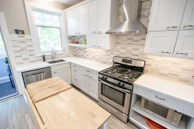 364 York Rd, House detached with 3 bedrooms, 1 bathrooms and 3 parking in Guelph ON | Image 27