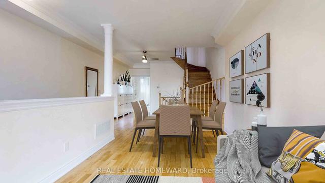 22 Oliver Mews, House attached with 3 bedrooms, 4 bathrooms and 2 parking in Toronto ON | Image 23