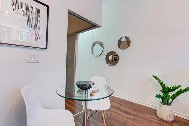 301w - 36 Lisgar St, Condo with 1 bedrooms, 1 bathrooms and 1 parking in Toronto ON | Image 2