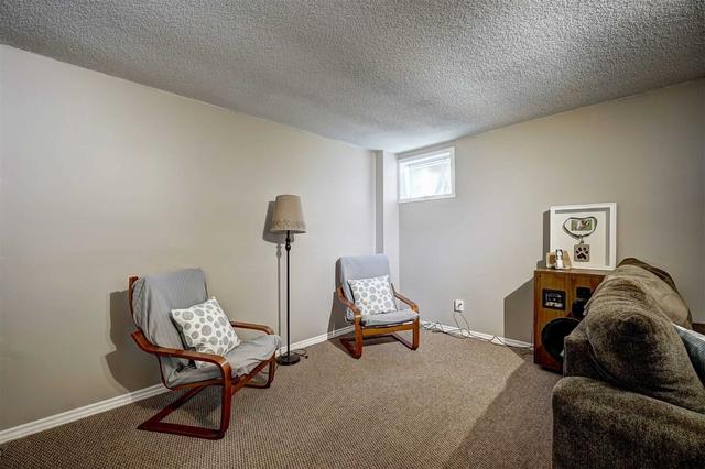 36 Engel Cres, House detached with 3 bedrooms, 2 bathrooms and 3 parking in Barrie ON | Image 19