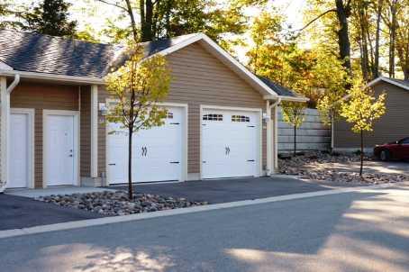 30 Drummond Dr, House attached with 3 bedrooms, 4 bathrooms and 1 parking in Penetanguishene ON | Image 2