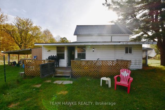 2645 St Amant Rd, House detached with 3 bedrooms, 1 bathrooms and 10 parking in Severn ON | Image 23