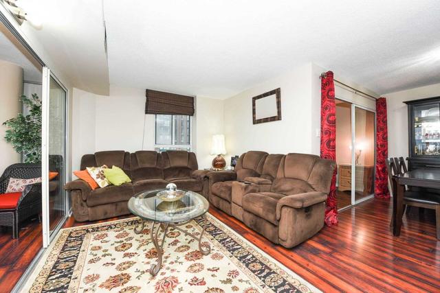 1004 - 115 Hillcrest Ave, Condo with 2 bedrooms, 2 bathrooms and 1 parking in Mississauga ON | Image 5