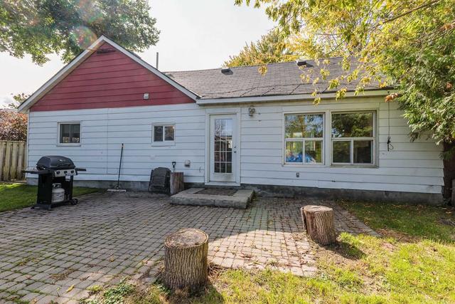 515 Lake Dr S, House detached with 2 bedrooms, 1 bathrooms and 6 parking in Georgina ON | Image 20