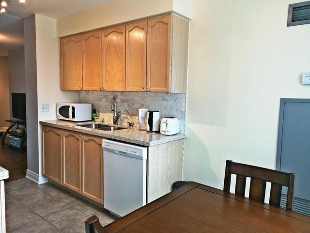 1502 - 22 Olive Ave, Condo with 2 bedrooms, 1 bathrooms and 1 parking in Toronto ON | Image 10