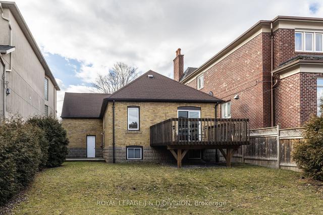 449 Elm Rd, House detached with 2 bedrooms, 2 bathrooms and 3 parking in Toronto ON | Image 16