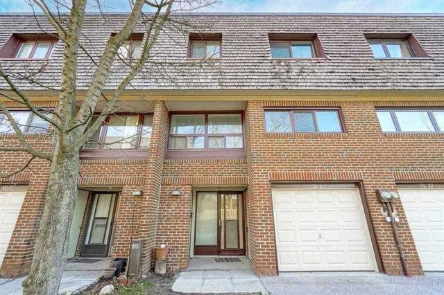 21 - 90 Castlebury Cres, Townhouse with 3 bedrooms, 2 bathrooms and 2 parking in Toronto ON | Image 12
