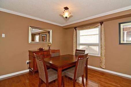 122 Medland Ave, House detached with 4 bedrooms, 4 bathrooms and 2 parking in Whitby ON | Image 3